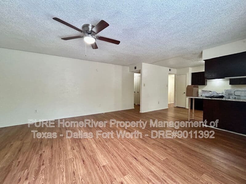 Arlington House: 3502 Littlestone Drive