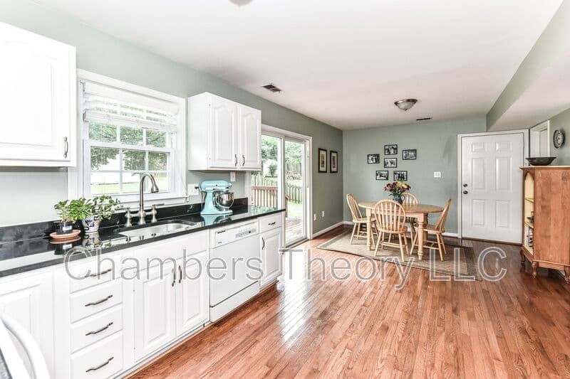 Herndon House: 1350 Shallow Ford Rd