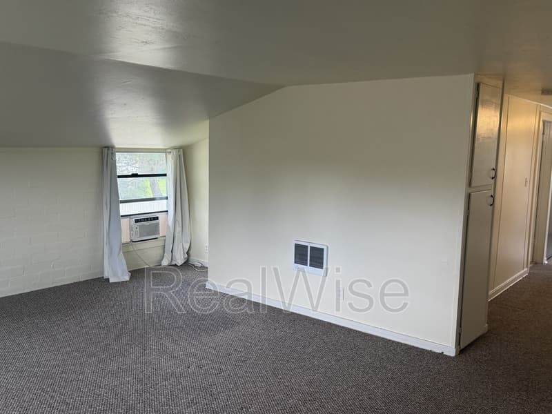 Grants Pass Condo: 1628 Leonard Rd