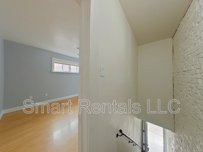 St. Louis Condo: 3657 Gasconade Street - 2F