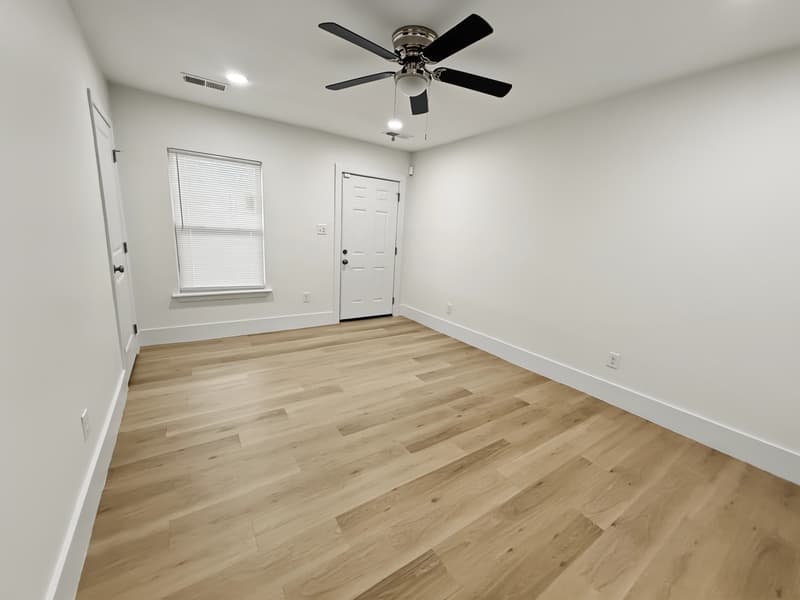 Memphis Condo: 936 North Hollywood Street