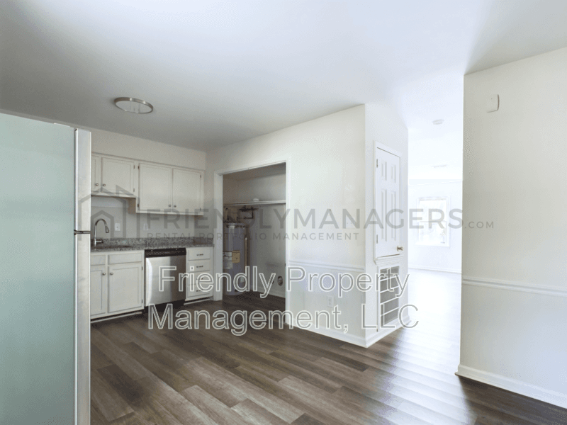 Winston-Salem House: 4071 Greene Haven Drive