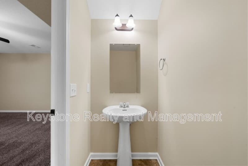 Unit 36
Clarksville Townhome: 770 Needmore Road