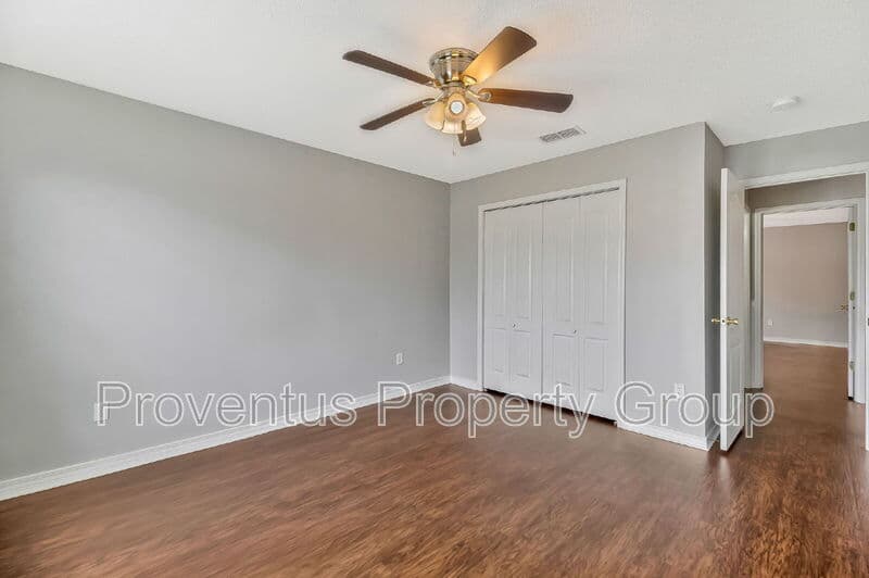 Navarre House: 2058 Catline Circle