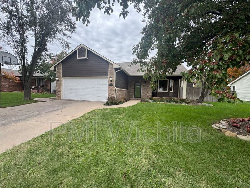 Wichita House: 10012 West 20th Street North