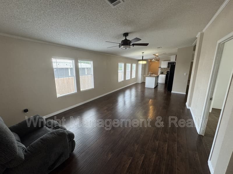 Riverview House: 8471 Fantasia Park Way