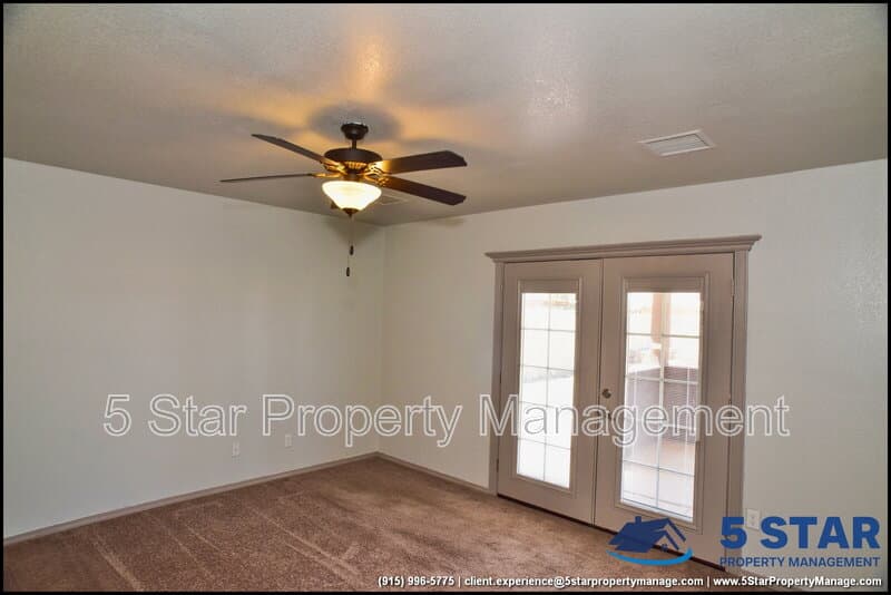 Socorro House: 703 Lt Joe Magellanes Road !!