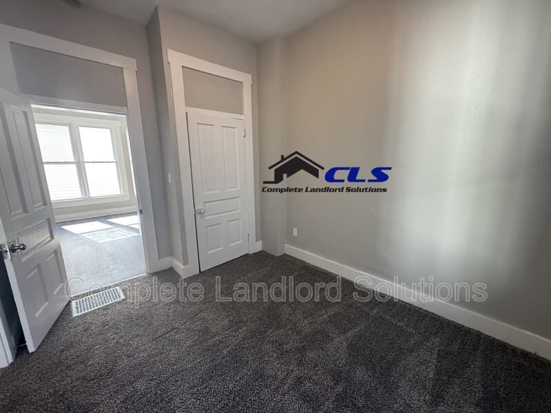 Terre Haute House: 1236 S 4th St
