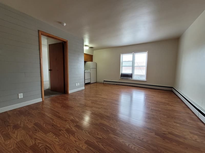 Kaukauna Condo: 107 East 2nd Street - 3