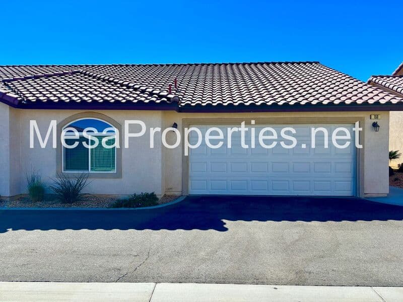 Hesperia House: 9550 Tamarisk Ave.