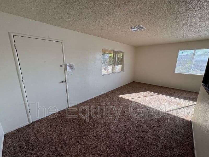 Visalia Condo: 2416-22 South Sallee Street