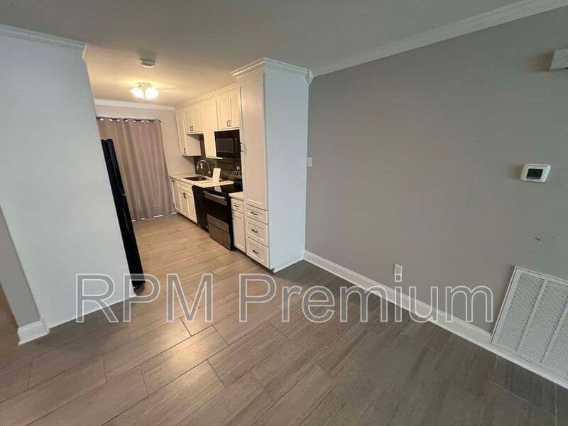 Baton Rouge Condo: 10438 Jefferson Hwy Unit D