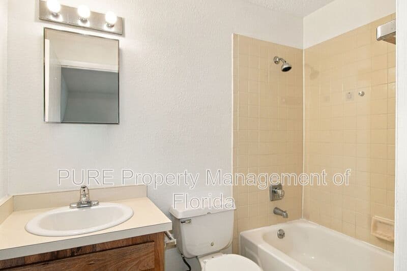 Ocala House: 5420 SE 29th Place