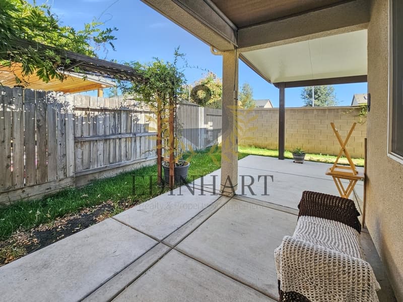 Fresno House: 6375 West Pico Avenue
