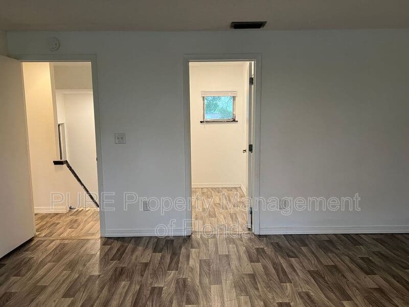 Ocala House: 627 NE 28th Avenue