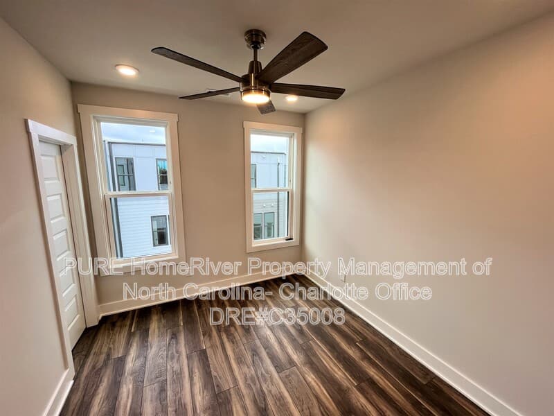 Charlotte House: 611 W Tremont Ave