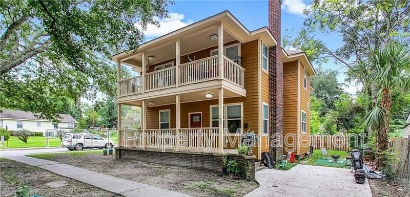 Savannah Condo: 1202 E 37th Unit B US