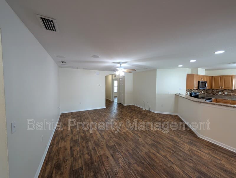 Ruskin House: 1122 Shared Passion St