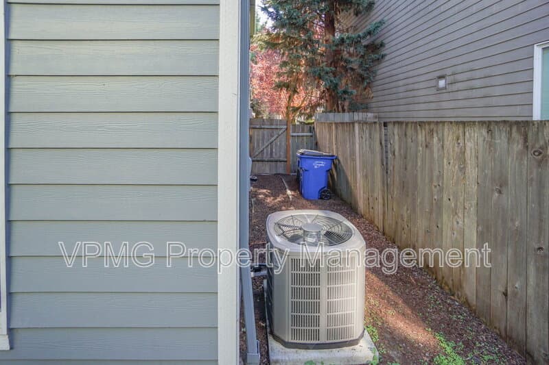 Vancouver Townhome: 2839 NE Stapleton Rd