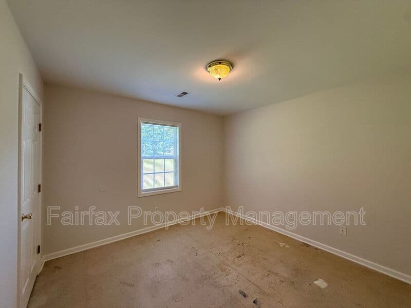 Burlington Condo: 1116 Walnut St