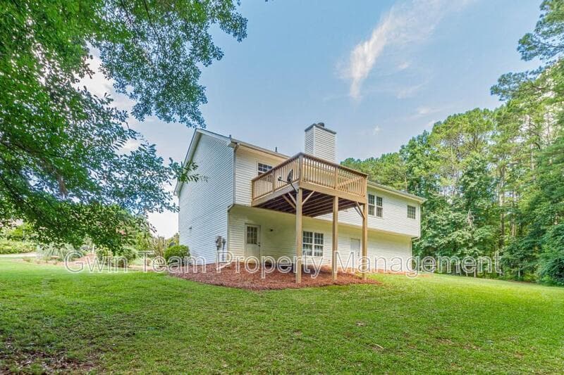 Monroe House: 4025 Hemingway Dr