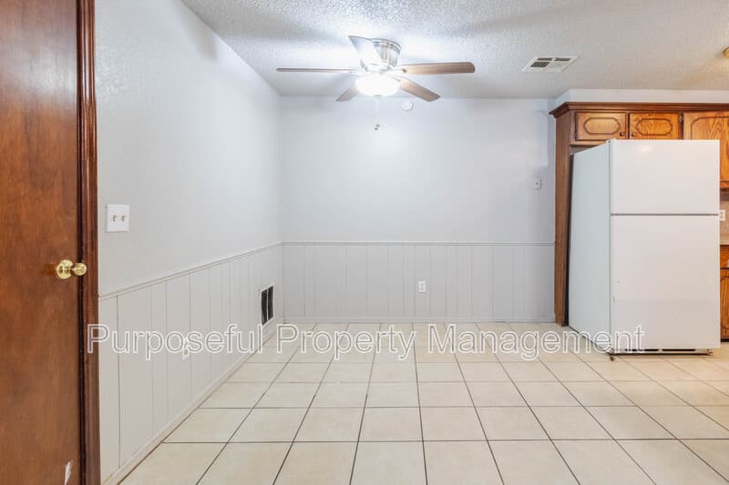 Oklahoma City House: 930 Southwest 63rd Street