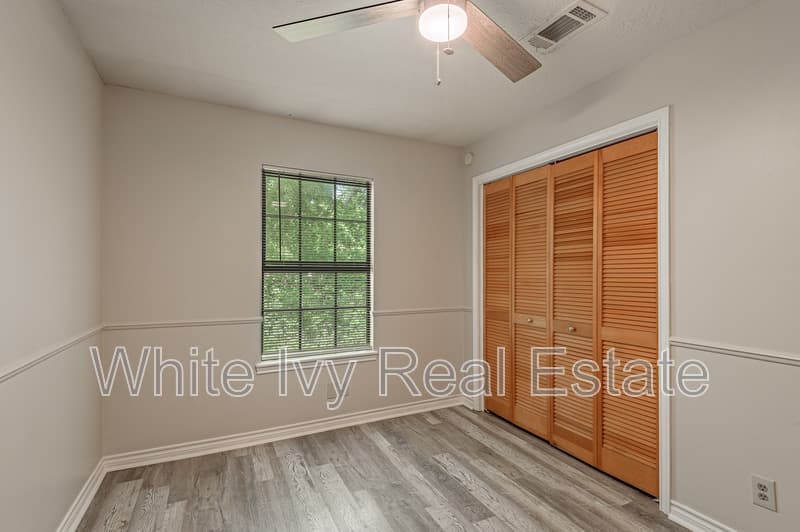 Huntsville House: 610 Normal Park Dr