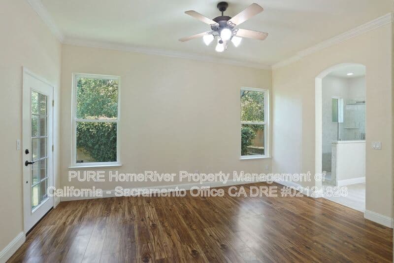 Gold River House: 12020 Gold Pointe Lane