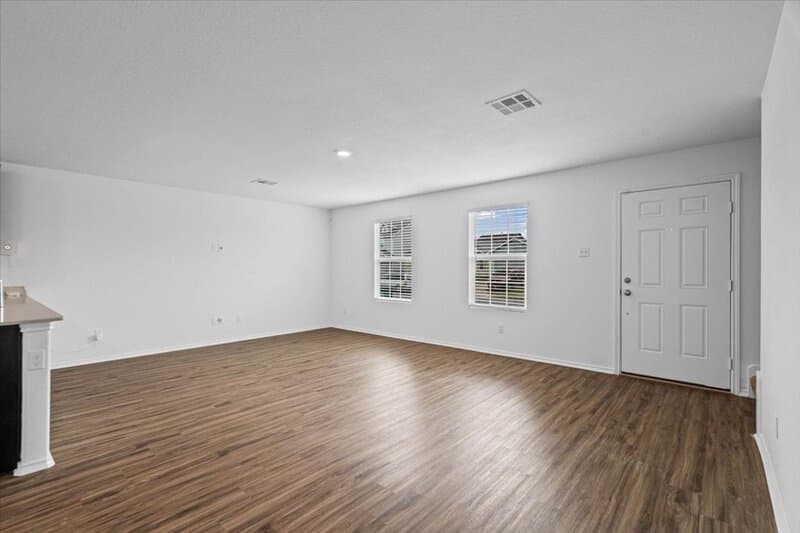 San Marcos House: 232 Mica Trail