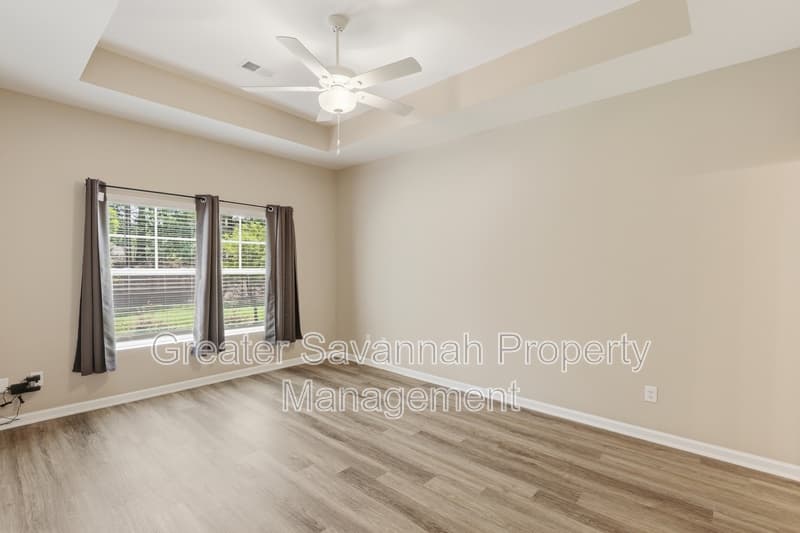 Pooler Townhome: 130 Danbury Court