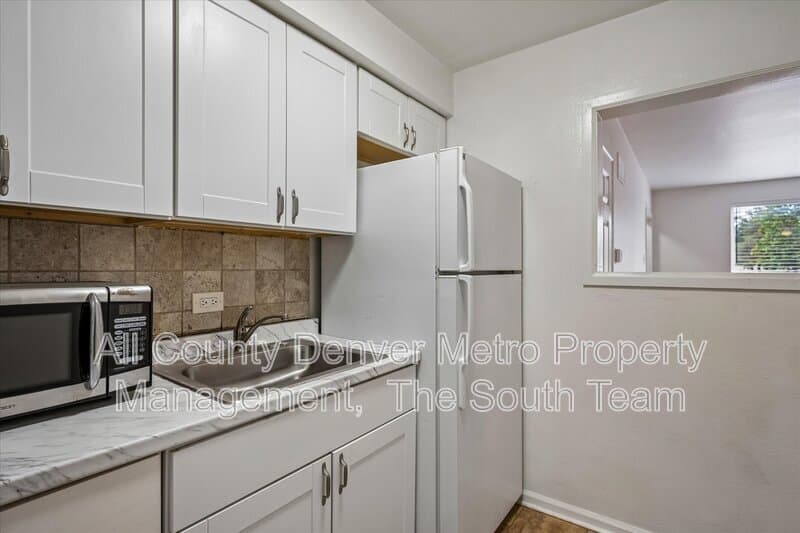 Aurora Condo: 10207 E 14th Ave