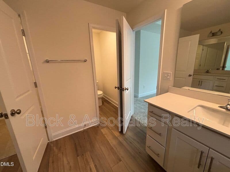 Raleigh House: 5128 Ranger Grove Way