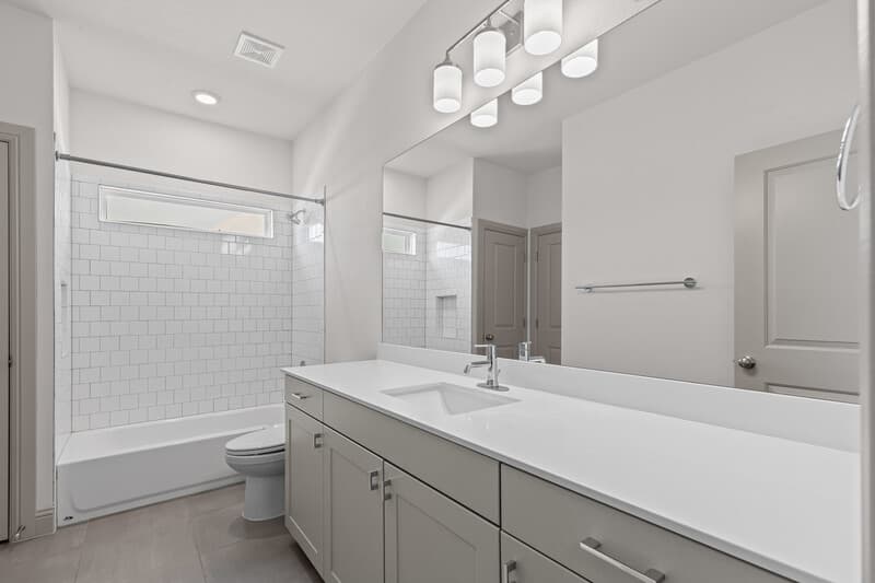 Fort Worth House: 3136 Wayside Avenue