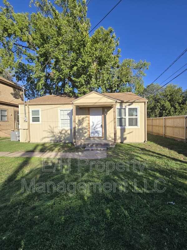 Wichita Condo: 1009 West Maple Street