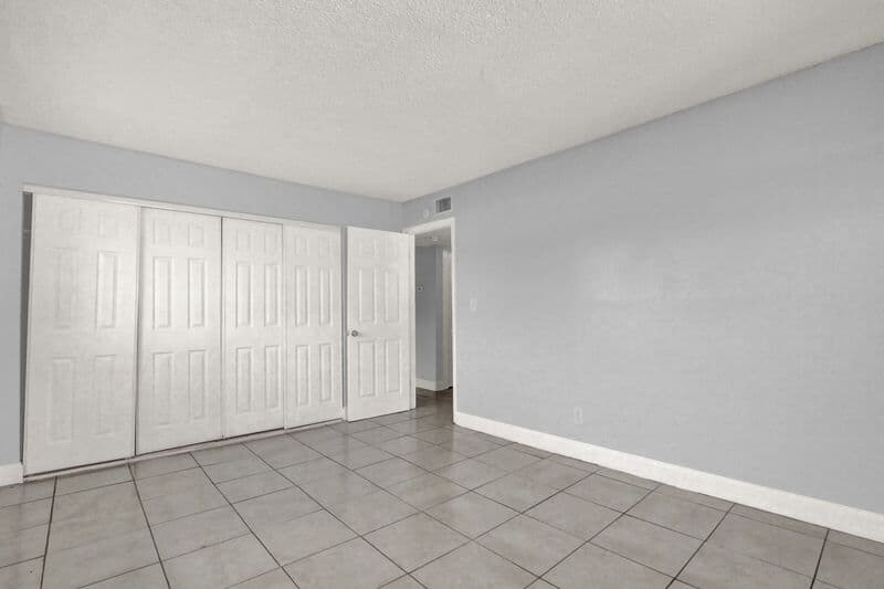Fort Pierce House: 3104-3210 Louisiana Avenue