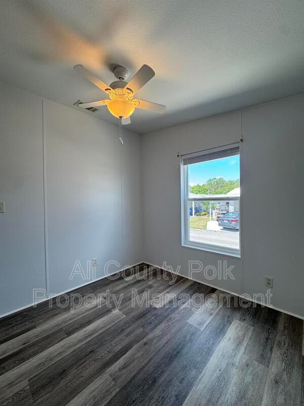 Haines City House: 106 Reineke Rd