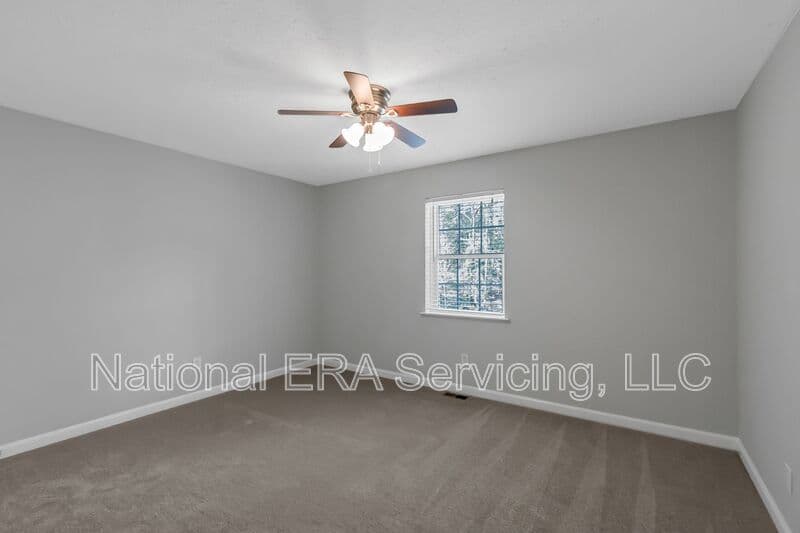 Jonesboro House: 3653 Chestnut Lake Ct.
