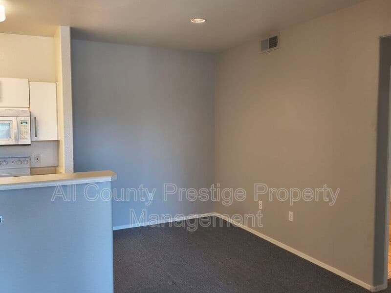 Phoenix Condo: 3302 North 7th Street