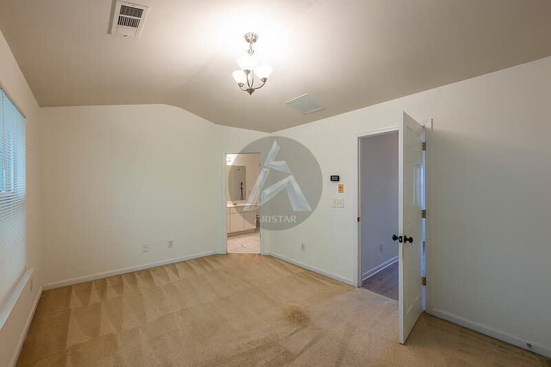 Kennesaw House: 1440 Dolcetto Trce