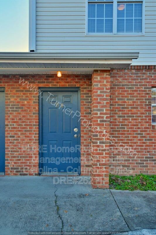 Columbia House: 3800 Plowden Rd