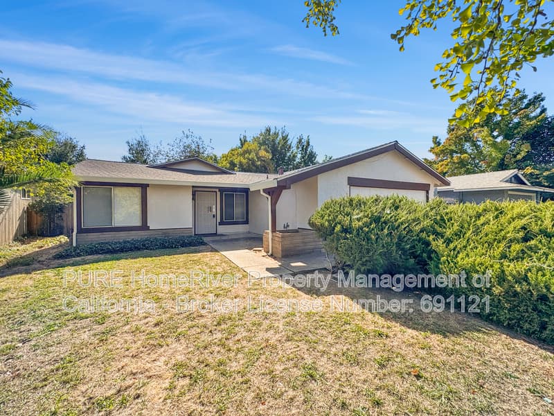 Sacramento House: 4250 Red Deer Way