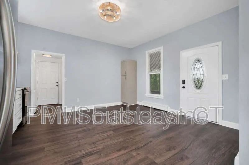 Norwich Condo: 44 Summer St