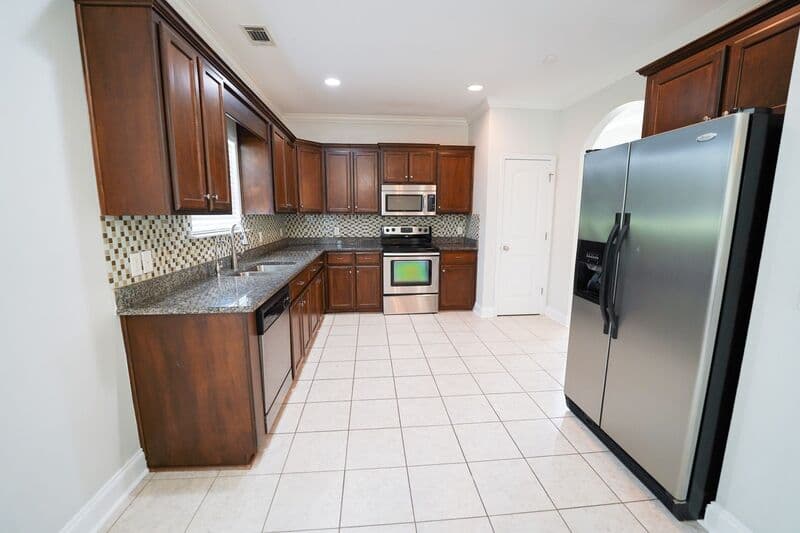 Ludowici House: 28 Murray Crossing Blvd NE