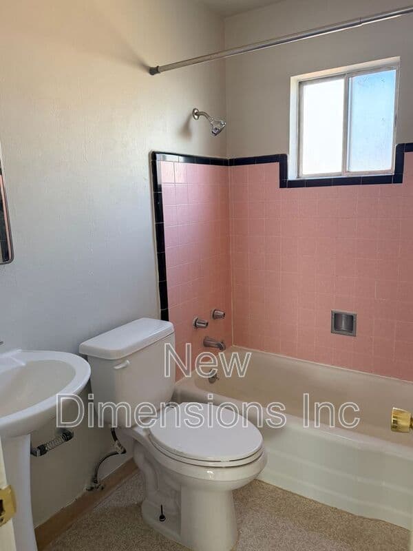 Reno House: 68 South Wells Avenue