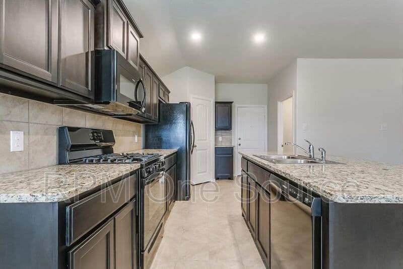 Ft. Worth House: 6320 Eagle Pier Way