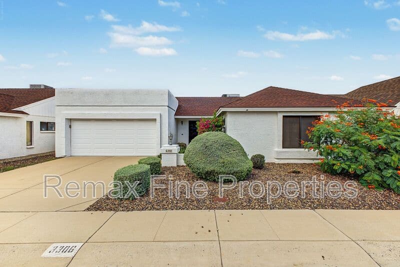 Phoenix House: 3306 E Taro Lane