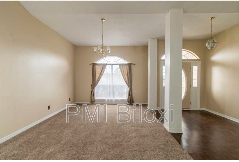 Ocean Springs House: 3514 Farrington Ct