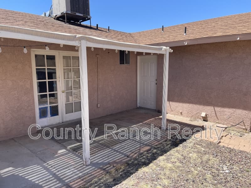 Fort Mohave House: 4274 El Toro Drive