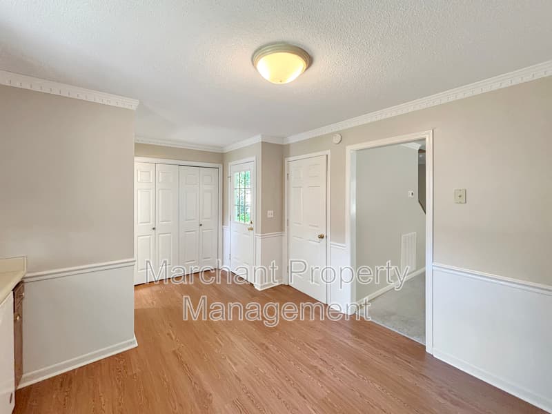 Easley House: 118 Creek Drive