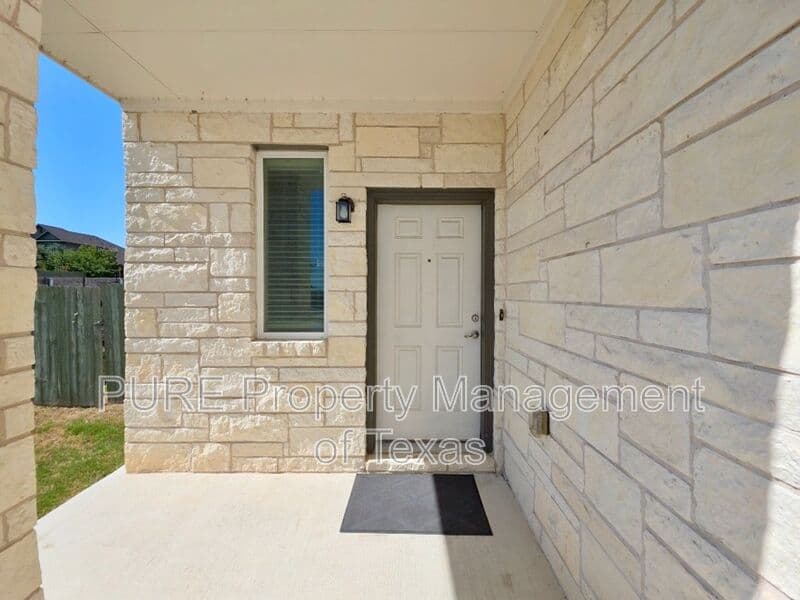 Manor House: 9900 Dalliance Ln